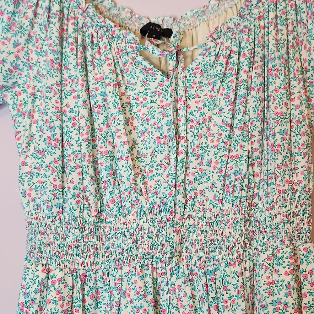 J. CREW Puff Sleeve Ditsy Tiered Midi Ruffle Floral Dress, size 6 - Picture 3 of 14